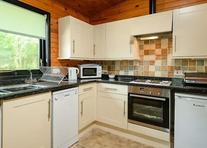 Woodlands Hotel&pine