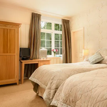 Woodlands & Pine Country house