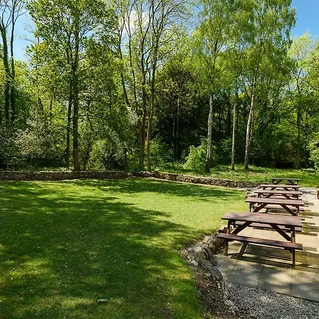 Hétvégi ház Woodlands & Pine *