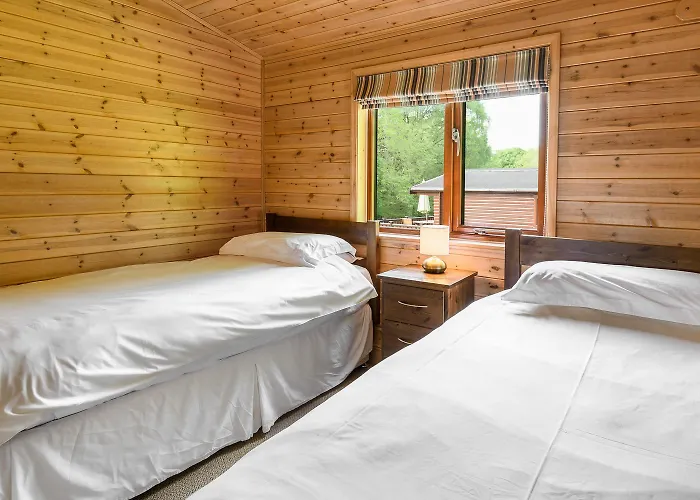 Hétvégi ház Woodlands & Pine *