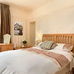 乡村民宿 林木酒店及松树旅馆 Grange-over-Sands